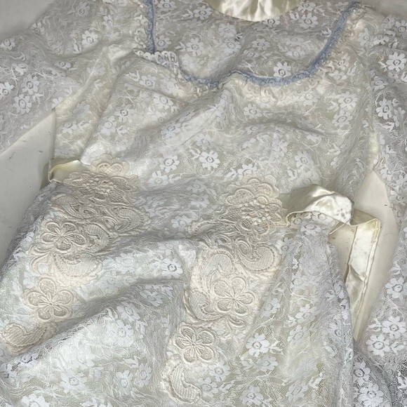 HANDMADE Long White Dress Gown Lace No Size Fits XS VINTAGE - Picture 7 of 10